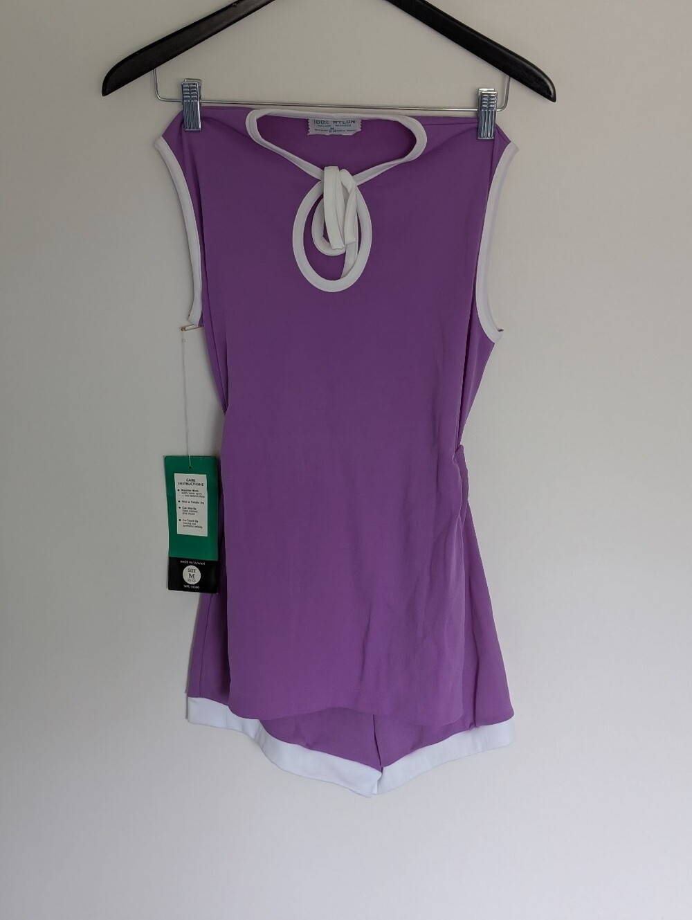 Vintage 70s NOS Deadstock 2-Piece Keyhole Top & Shorts Set - Size M